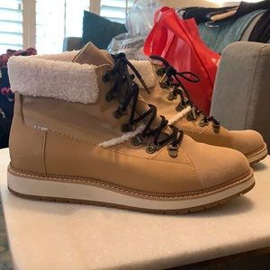 TOMS Mesa Natural Waterproof Hiker Bootie